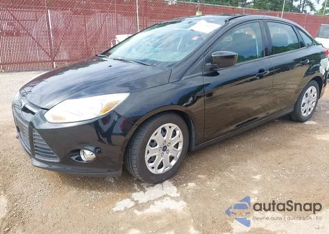 2012 Ford Focus Se z USA, uszkodzony, nr VIN 1FAHP3F25CL422427
